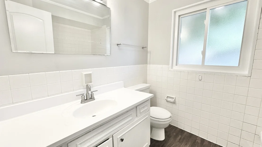 Photo of 3004 Longfellow Avenue
