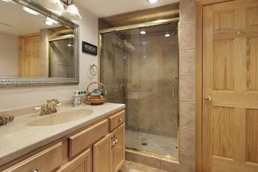 Photo of 848 Meadowlark Lane