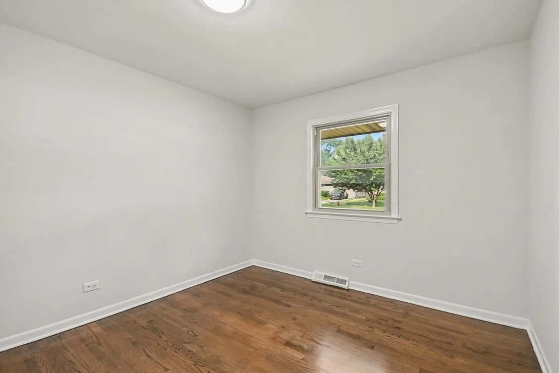 Photo of 209 Maureen Drive