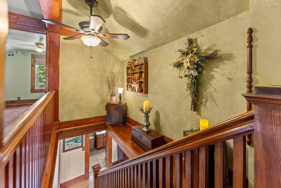 Photo of 1392 RED BRICK Road