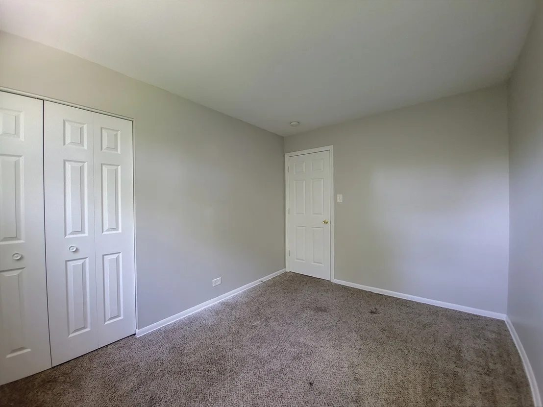 Photo of 17113 Elm Drive