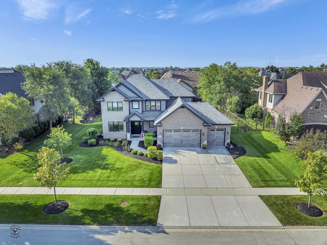 Photo of 1973 Edgeview Drive
