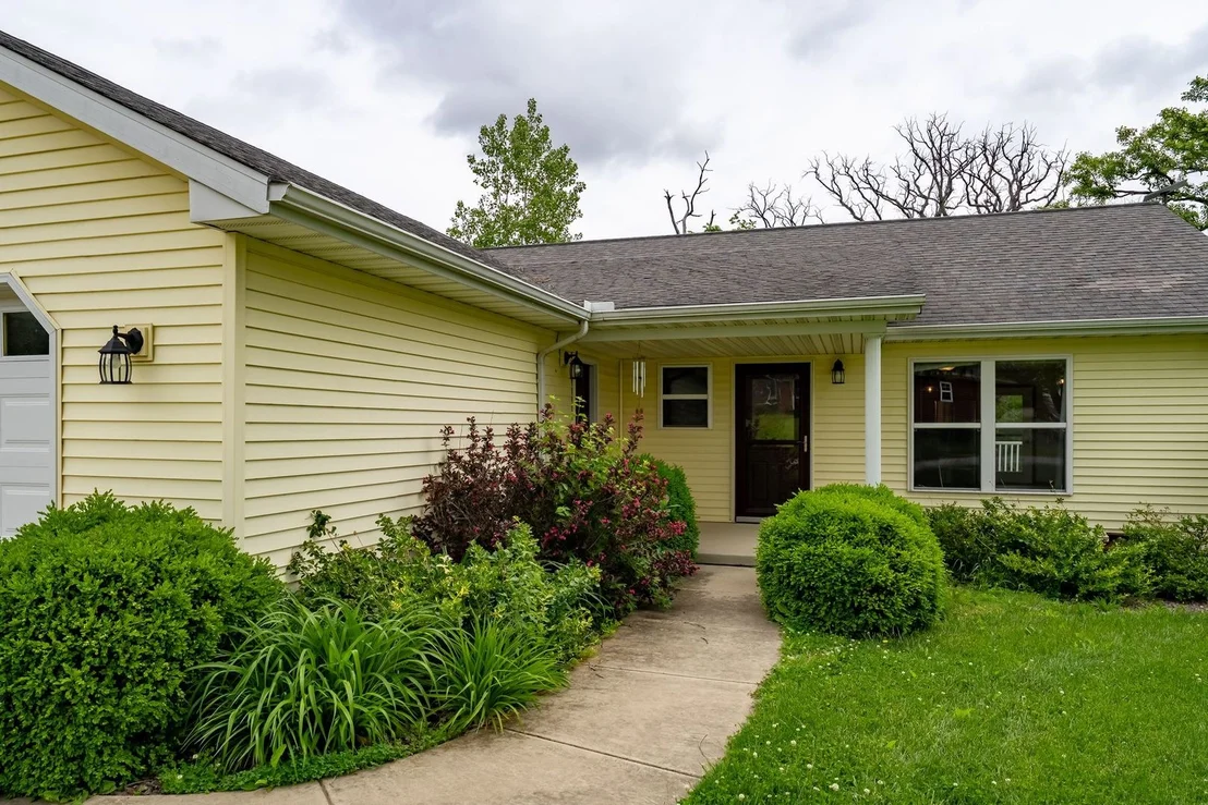 Photo of 2662 Evans Road