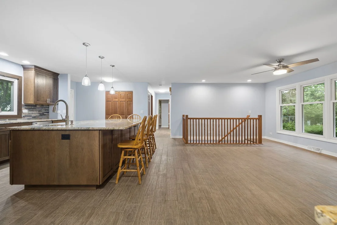 Photo of 702 N Pinecrest Road