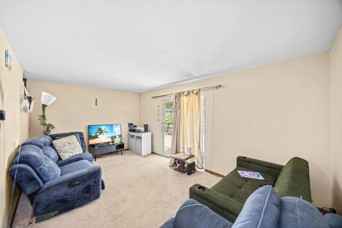 Photo of 1629 Charles Drive