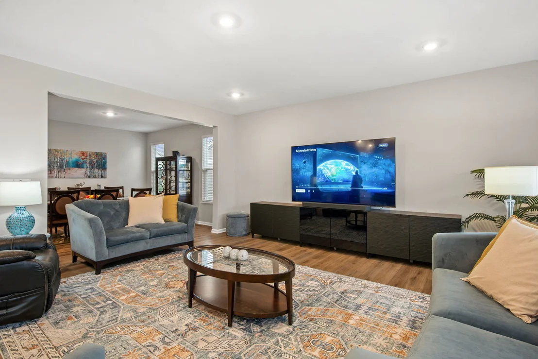 Photo of 1167 Slade Road