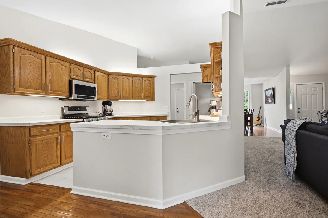 Photo of 1802 Silver Hill Drive