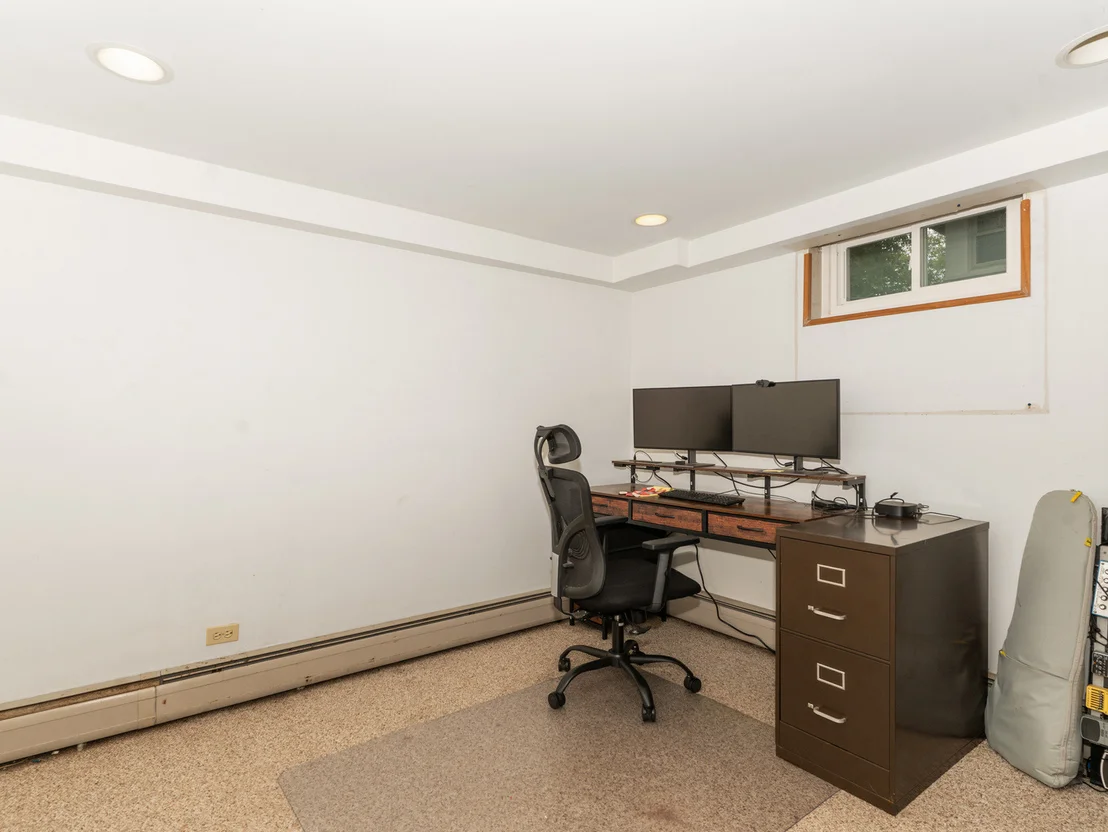 Photo of 136 Park Avenue