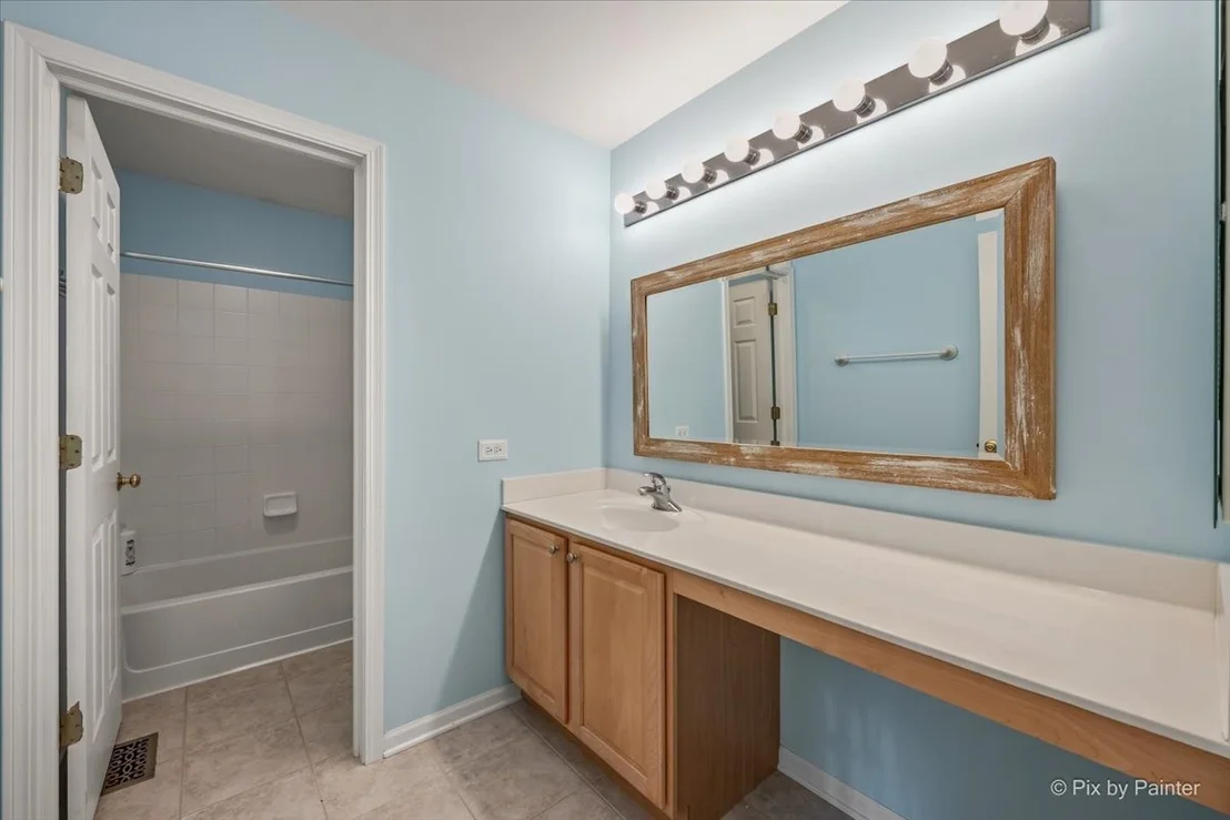 Photo of 218 Foxford Drive