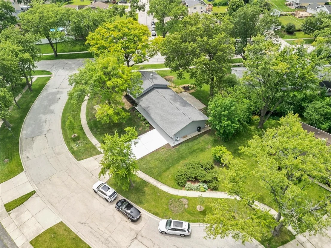 Photo of 590 Durham Court
