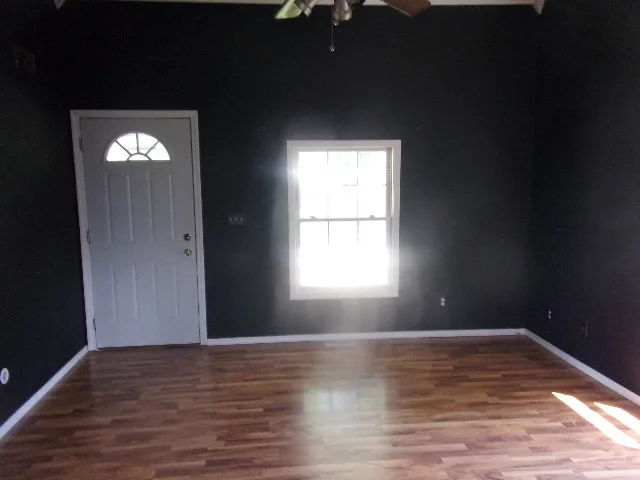 Photo of 810 W Mill Street