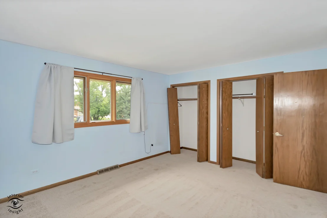 Photo of 7530 Hemlock Drive