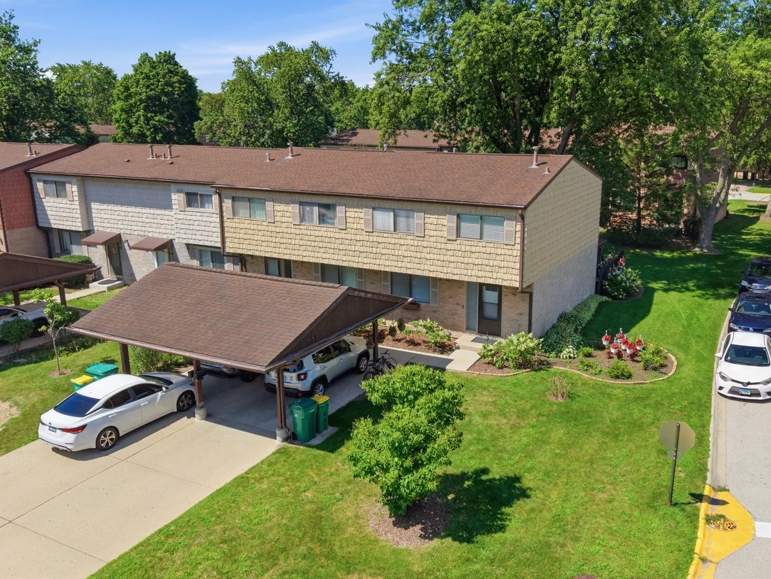 Photo of 490 Tahoe Circle Drive