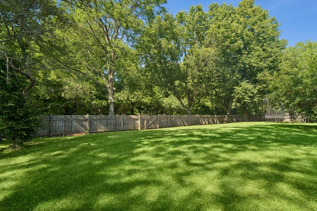 Photo of 634 Raintree Road