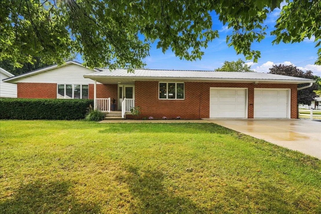 Photo of 518 Sunrise Drive