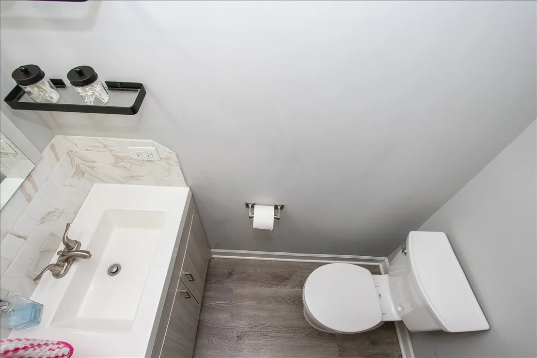 Photo of 814 Oriole Drive