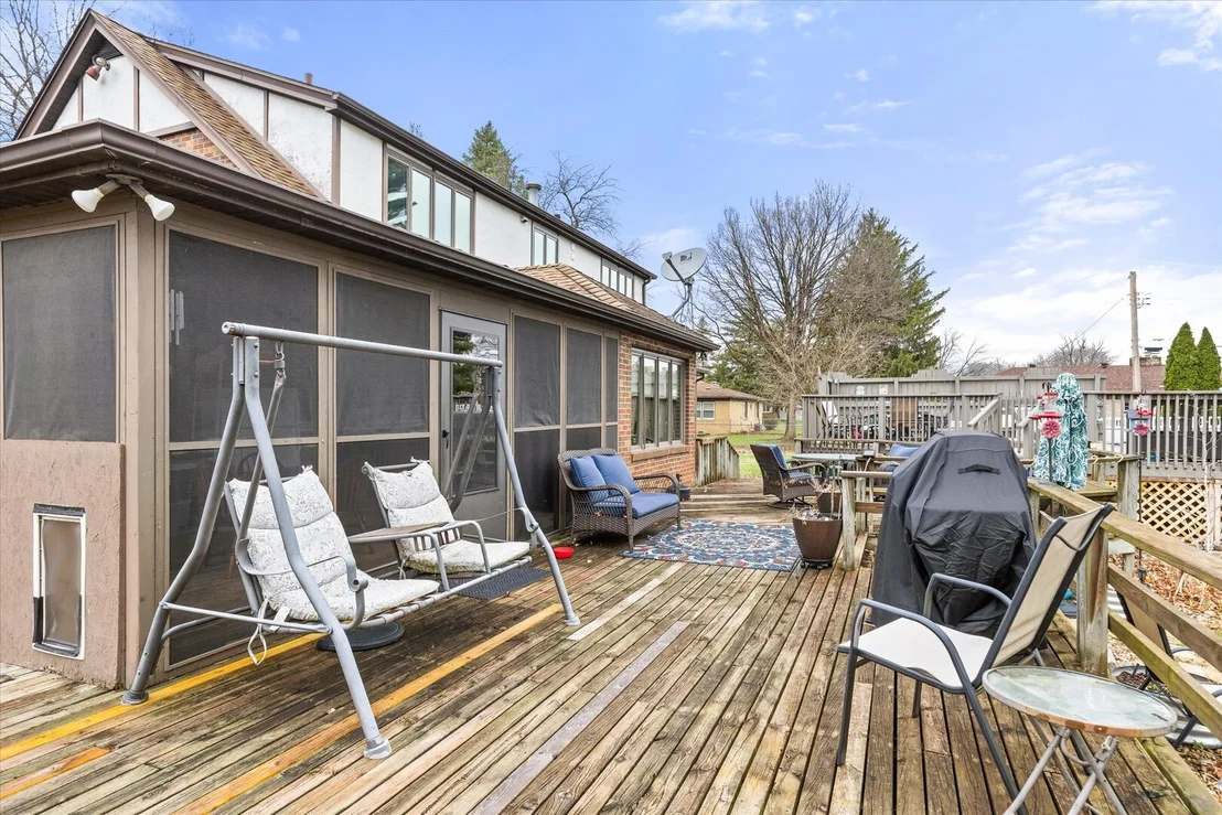 Photo of 1015 N Lowden Road