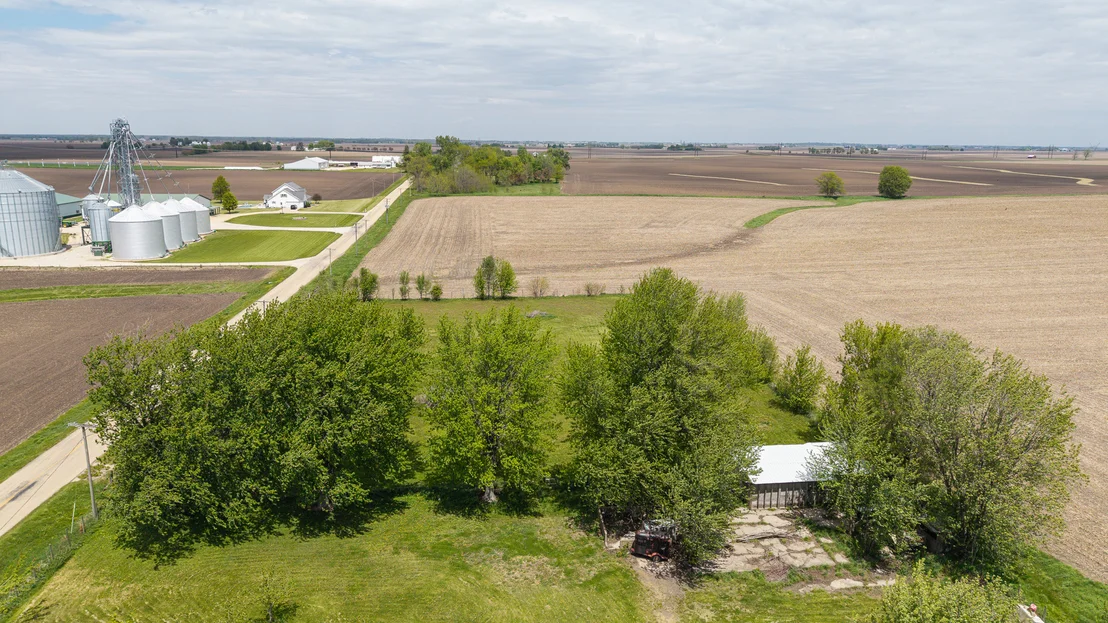 Photo of 1274 Whitney Road