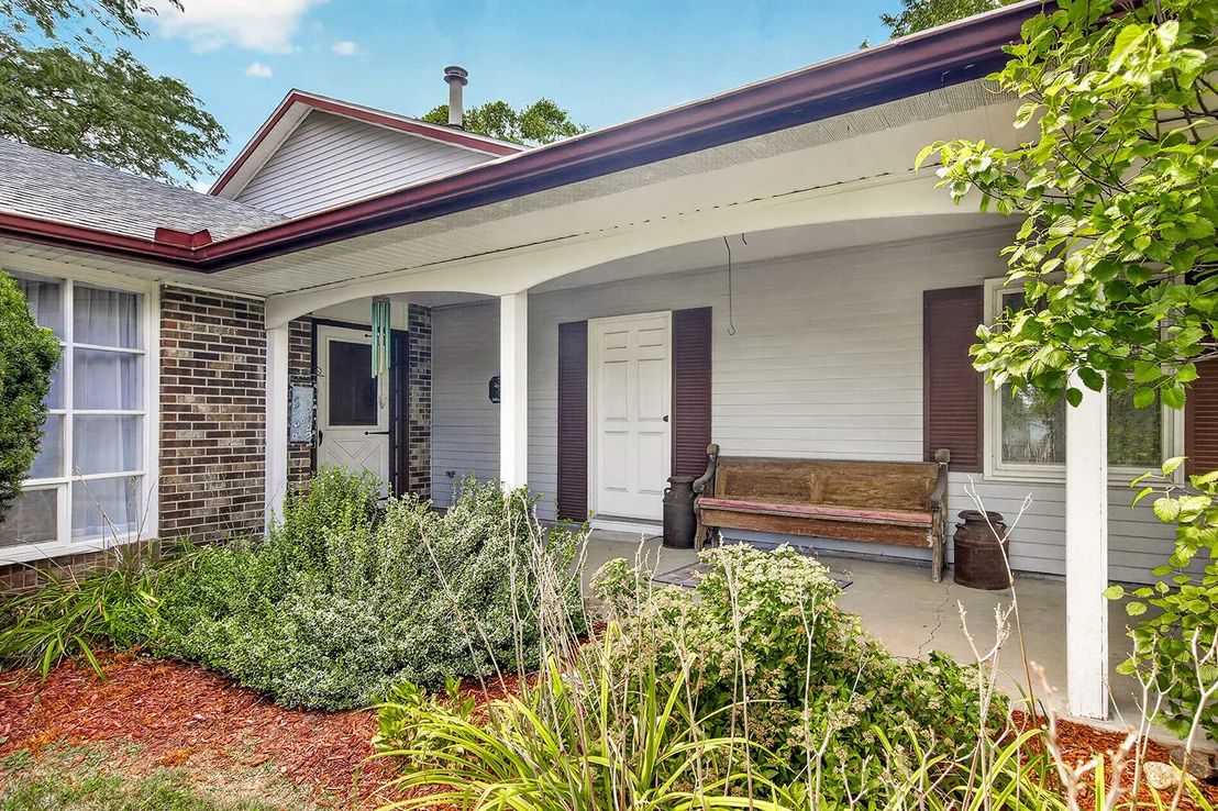 Photo of 8586 Yellowstone Drive