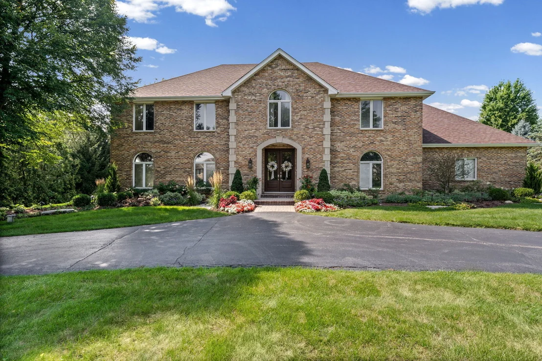 Photo of 5657 Oakwood Circle