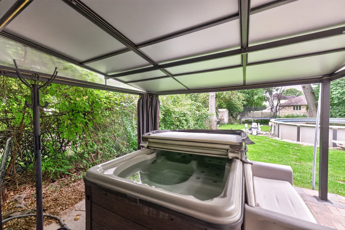 Photo of 17W041 Deerpath Road