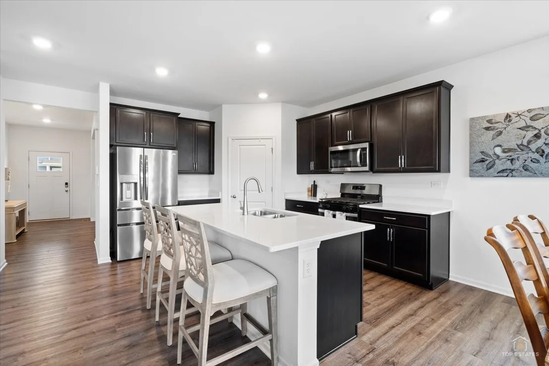 Photo of 695 Kentshire Circle