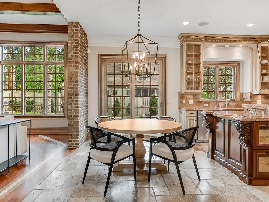 Photo of 720 Willow Road