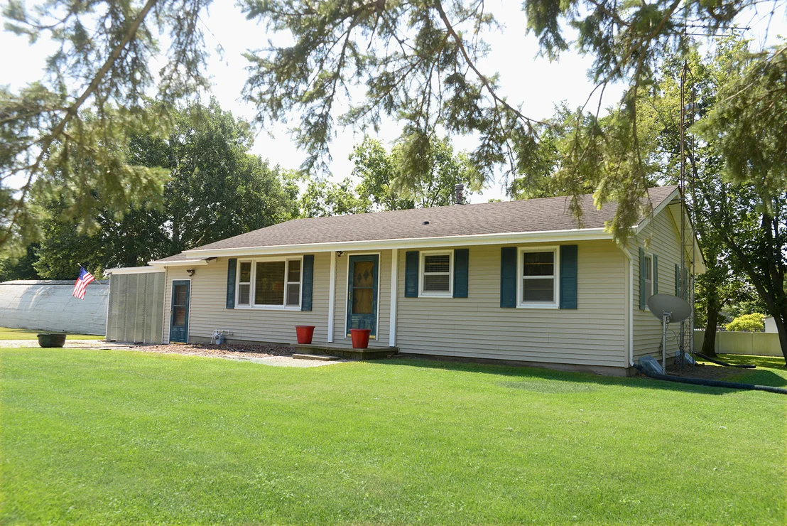 Photo of 1104 N 29th Road