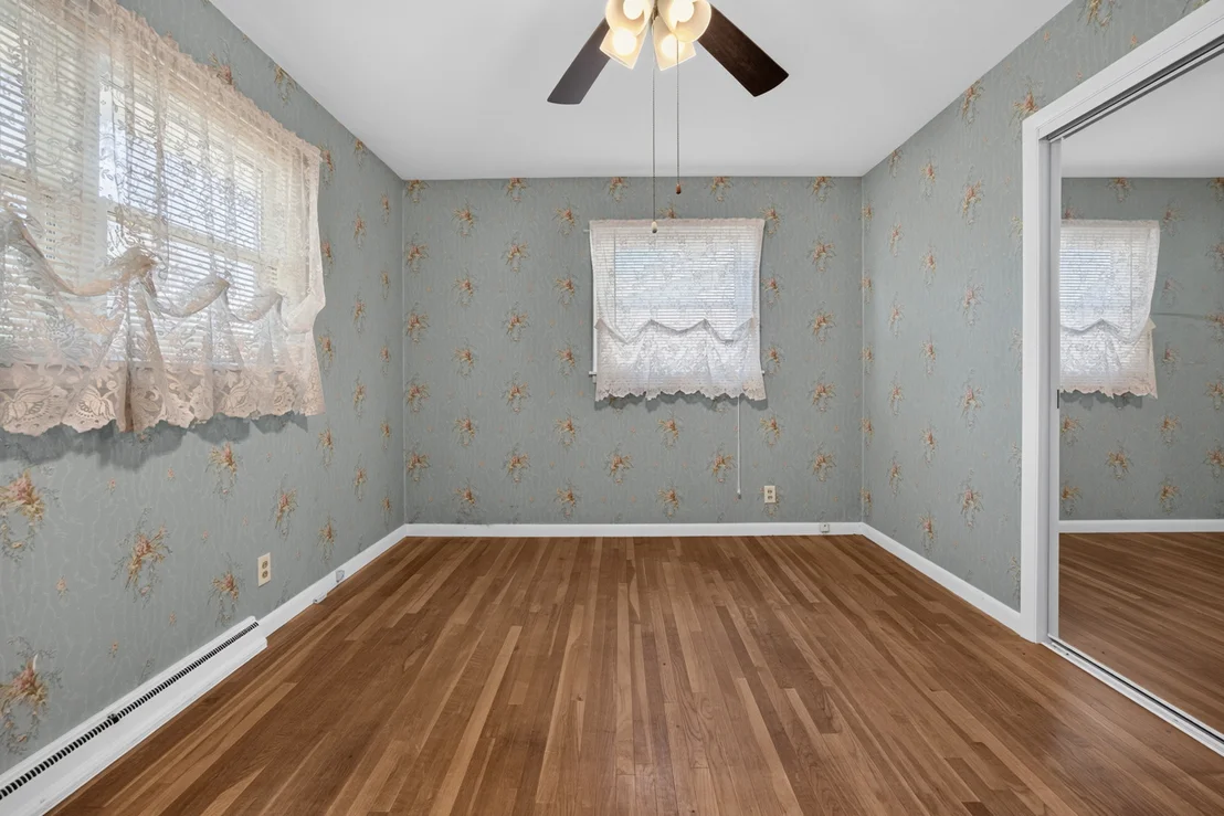 Photo of 302 Belview Avenue