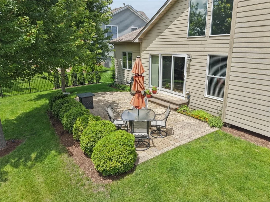 Photo of 24913 Thornberry Drive