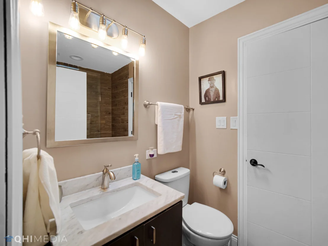 Photo of 2333 Golfview Lane