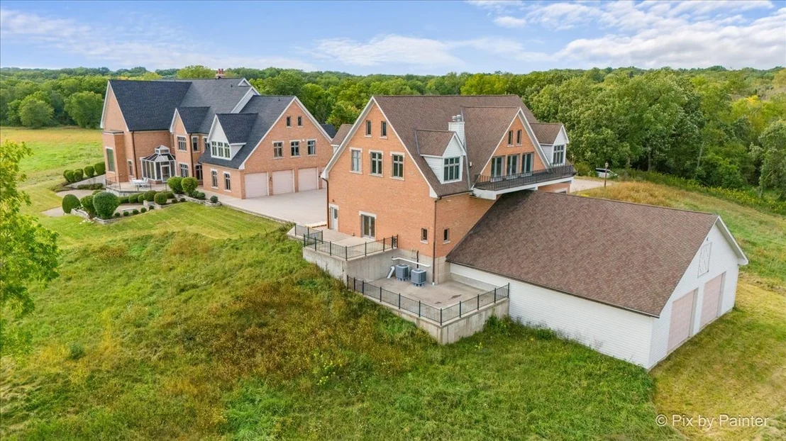 Photo of 5N719 Castle Drive