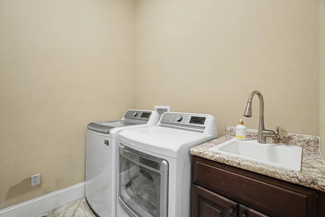 Photo of 405 Denton Drive