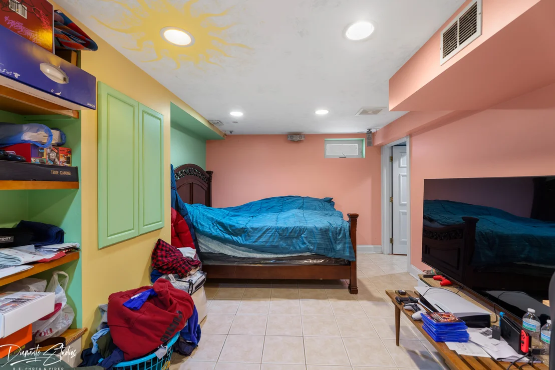 Photo of 9741 Lonnquist Drive