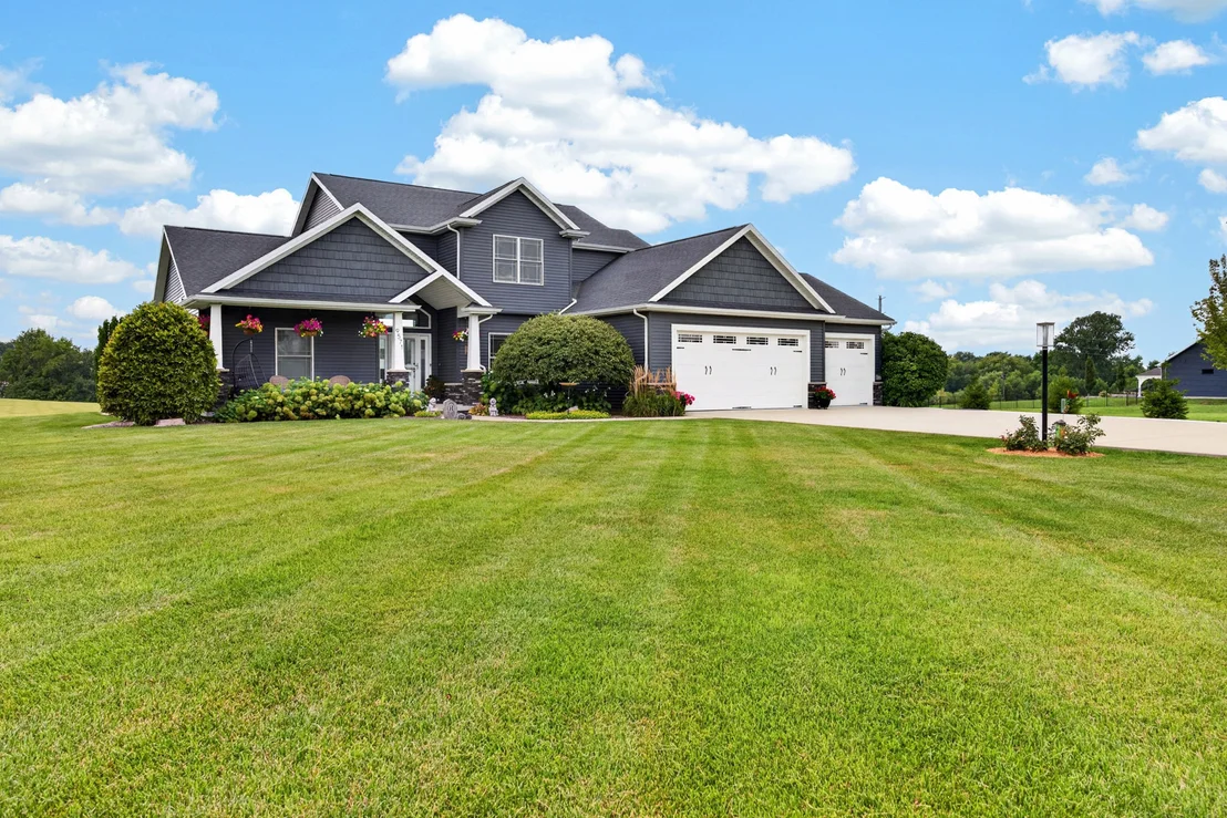 Photo of 9571 Crossbow Drive
