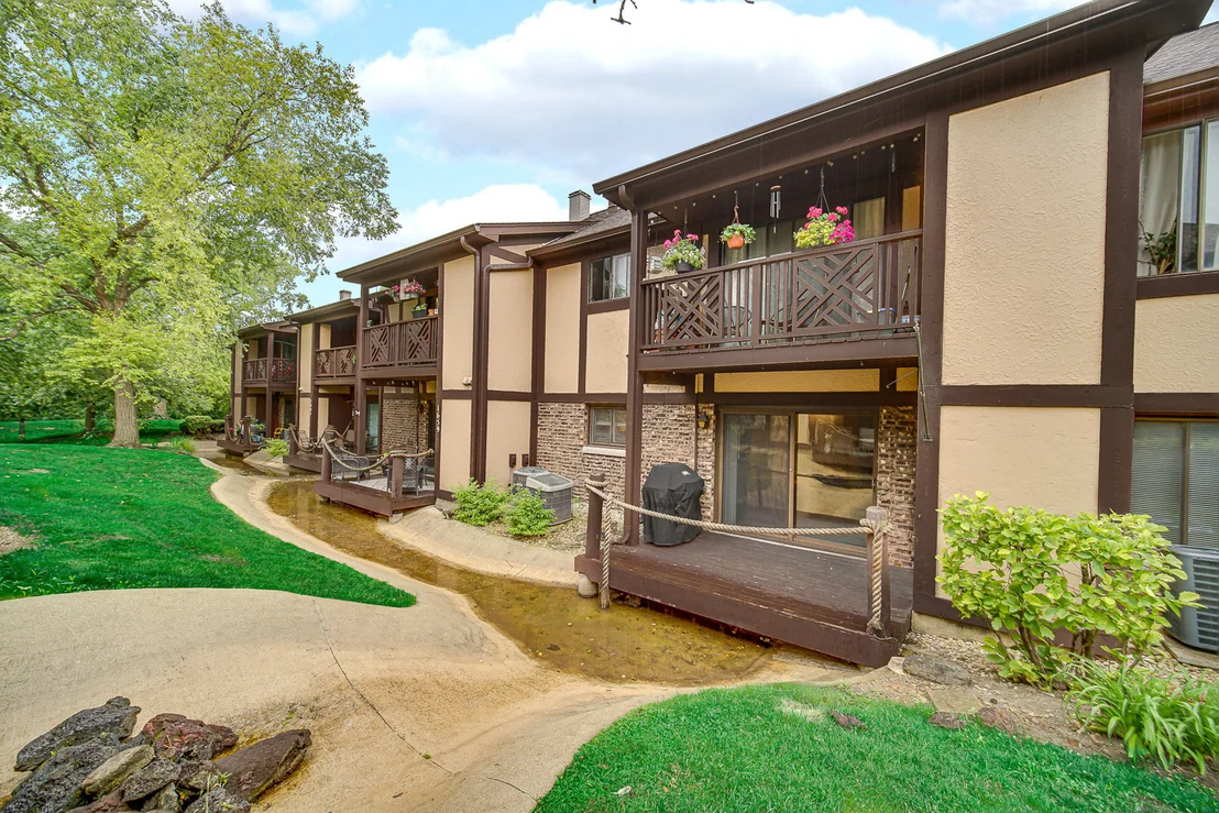 Photo of Unit A at 1659 Dover Court