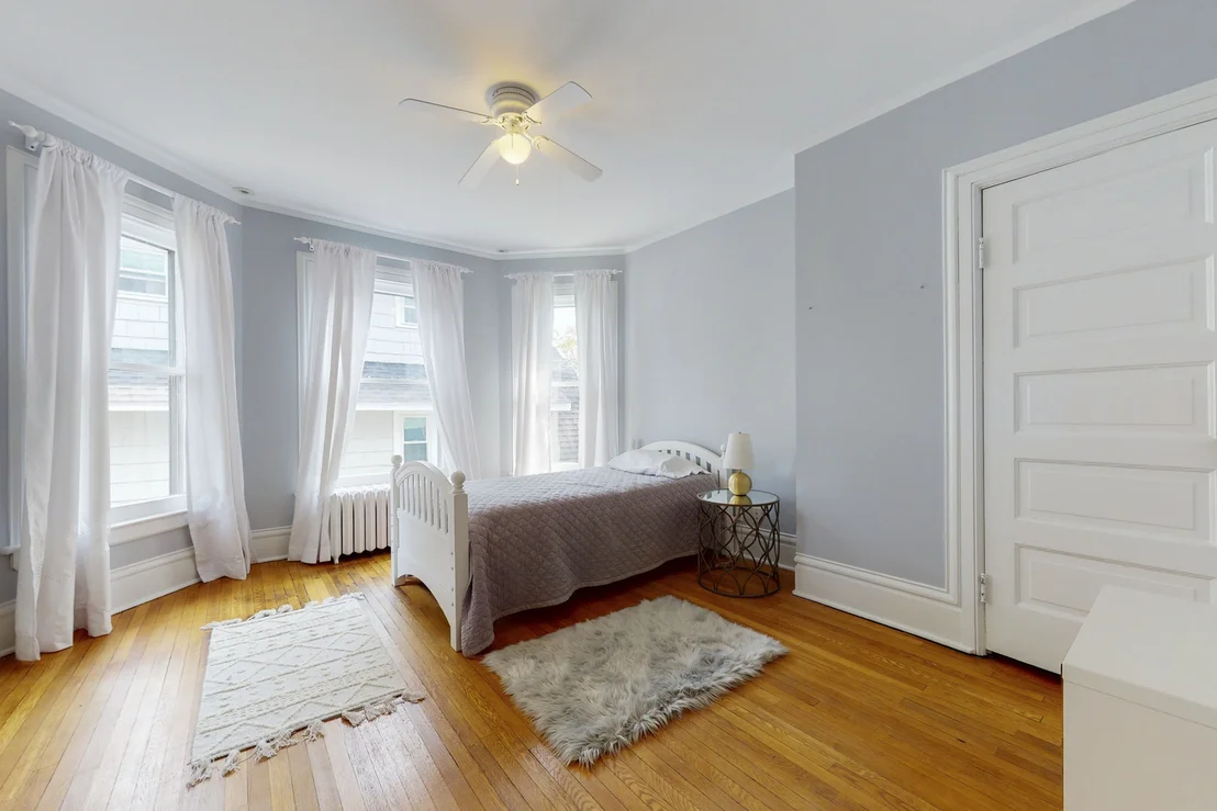 Photo of 1005 Greenleaf Avenue