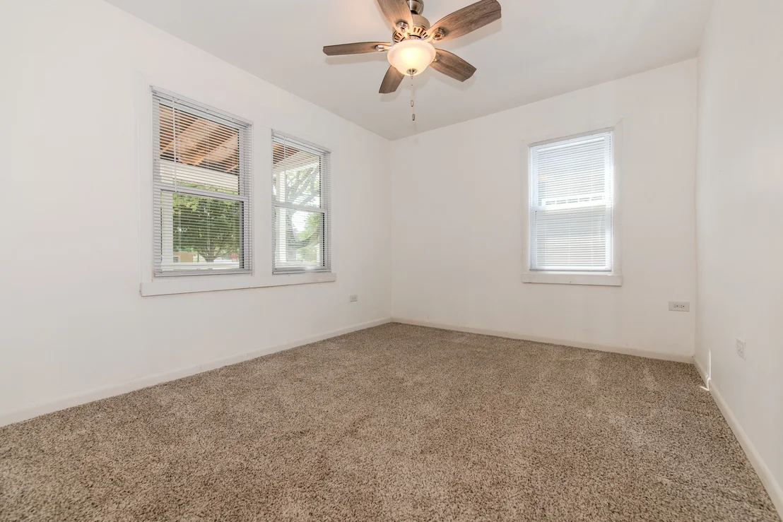 Photo of 602 Armstrong Street