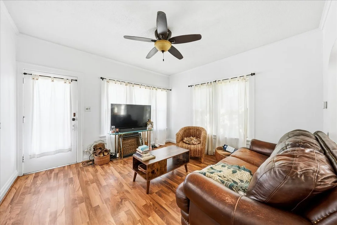 Photo of 1713 Cora Street