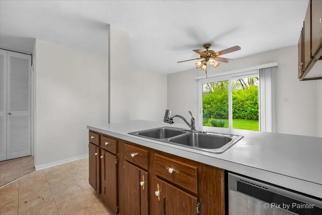 Photo of 20 Red Oak Trail