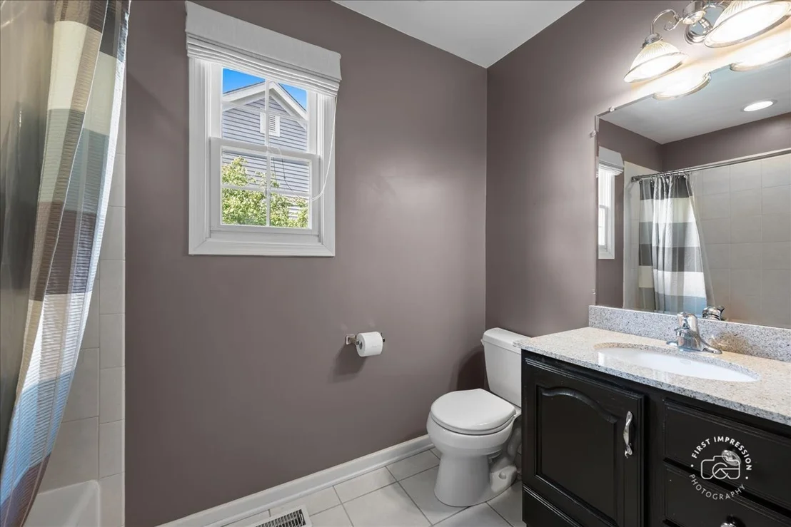 Photo of 1220 Heatherton Drive