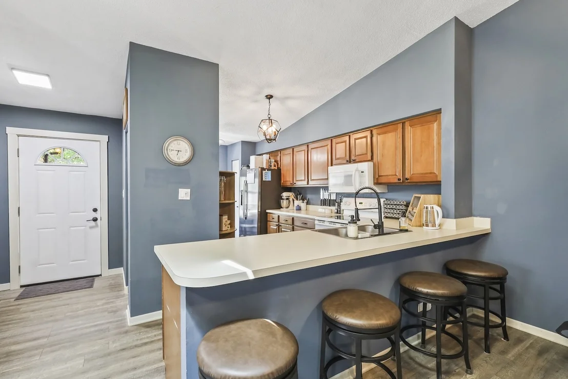 Photo of 1744 Ranchview Drive