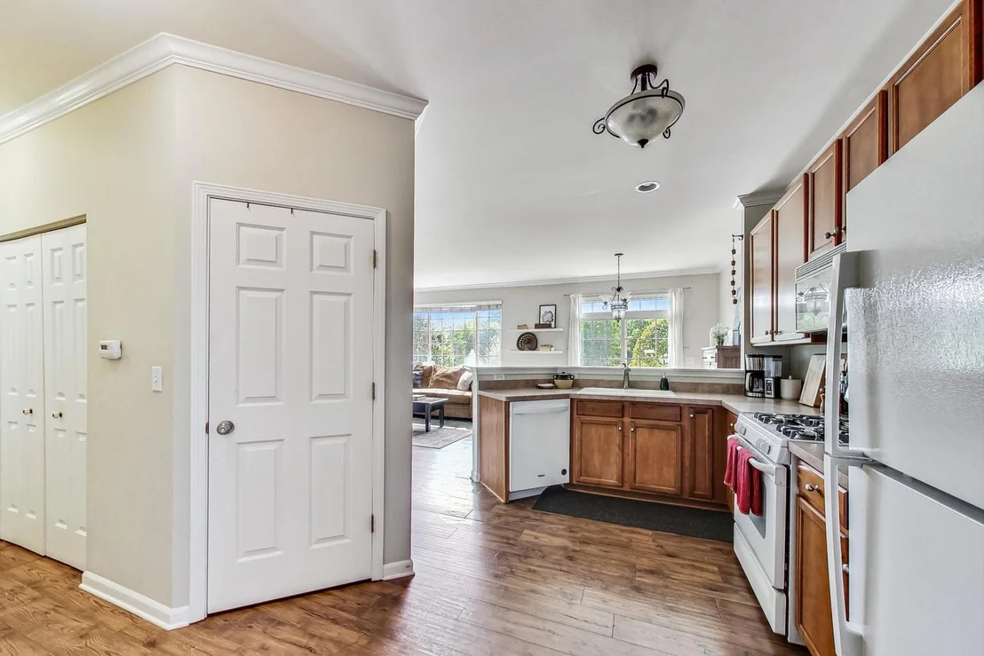 Photo of 612 Arbor Circle