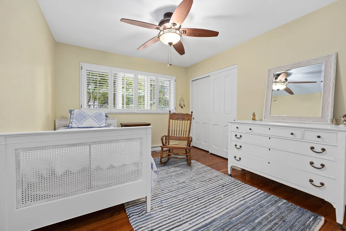 Photo of 12 Meadowood Drive