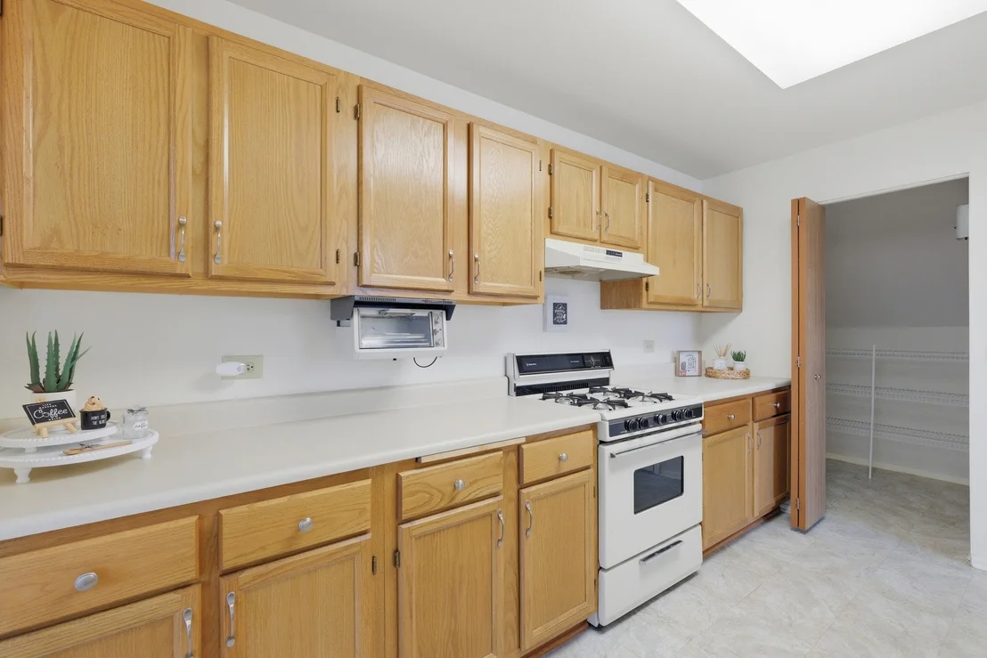 Photo of Unit 1 at 442 Cromwell Circle