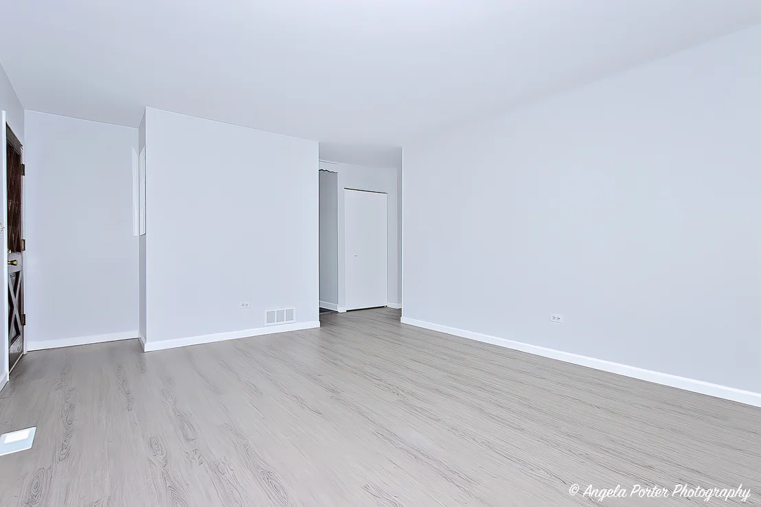 Photo of 1811 Hazelwood Drive