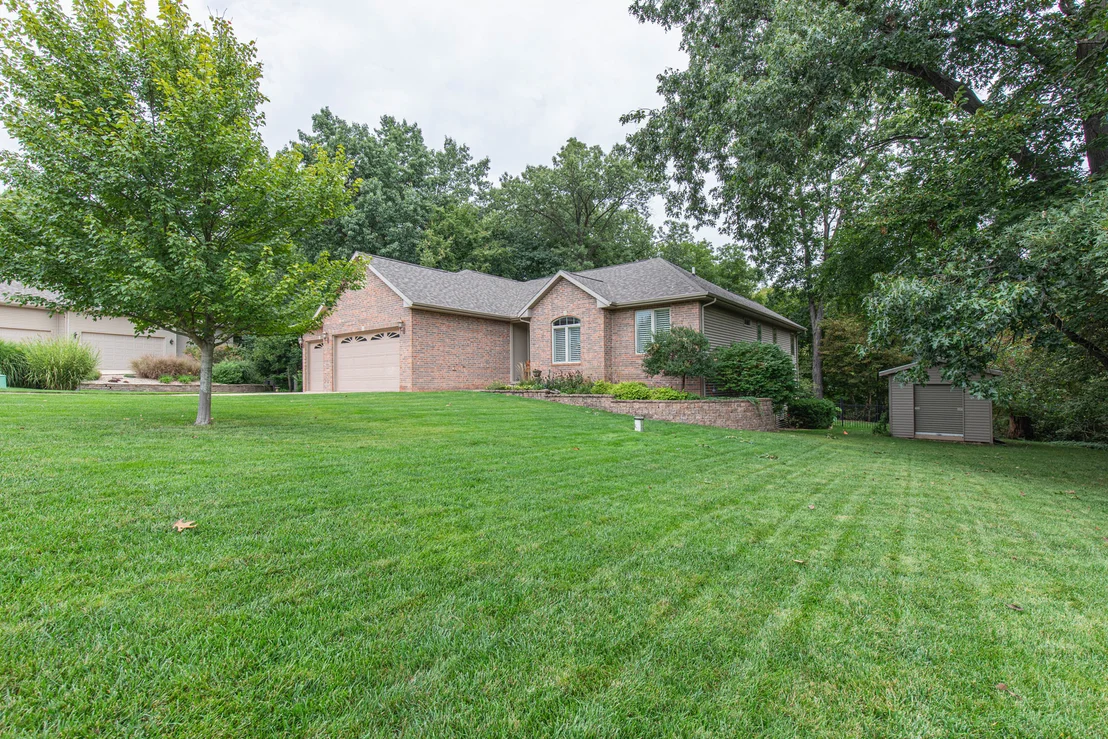 Photo of 2339 Amelia Drive