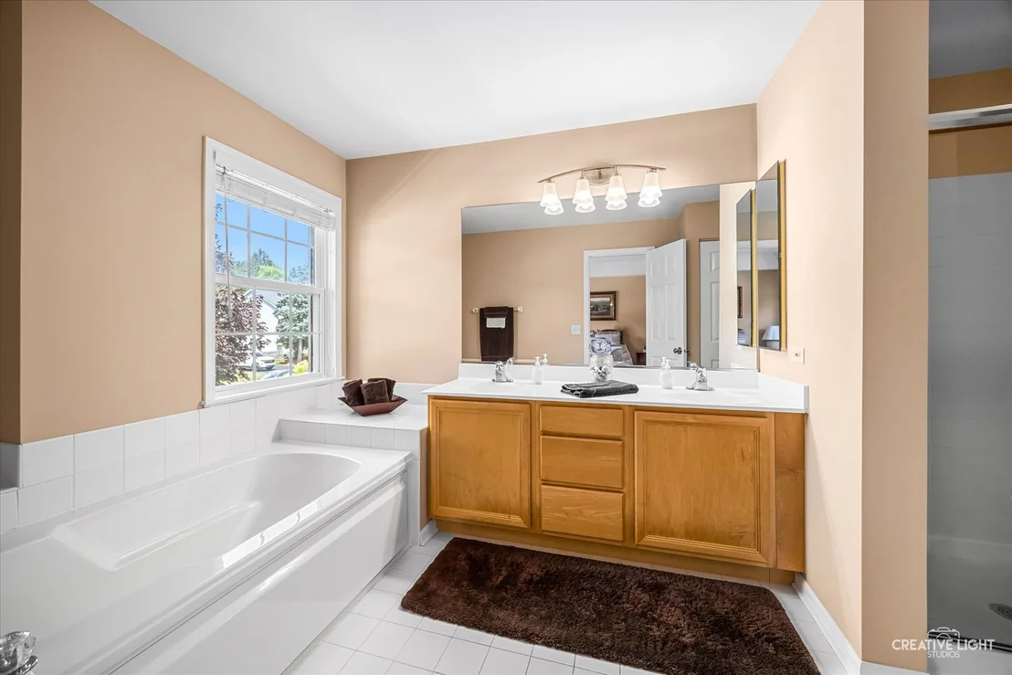 Photo of 1133 Stonegate Court