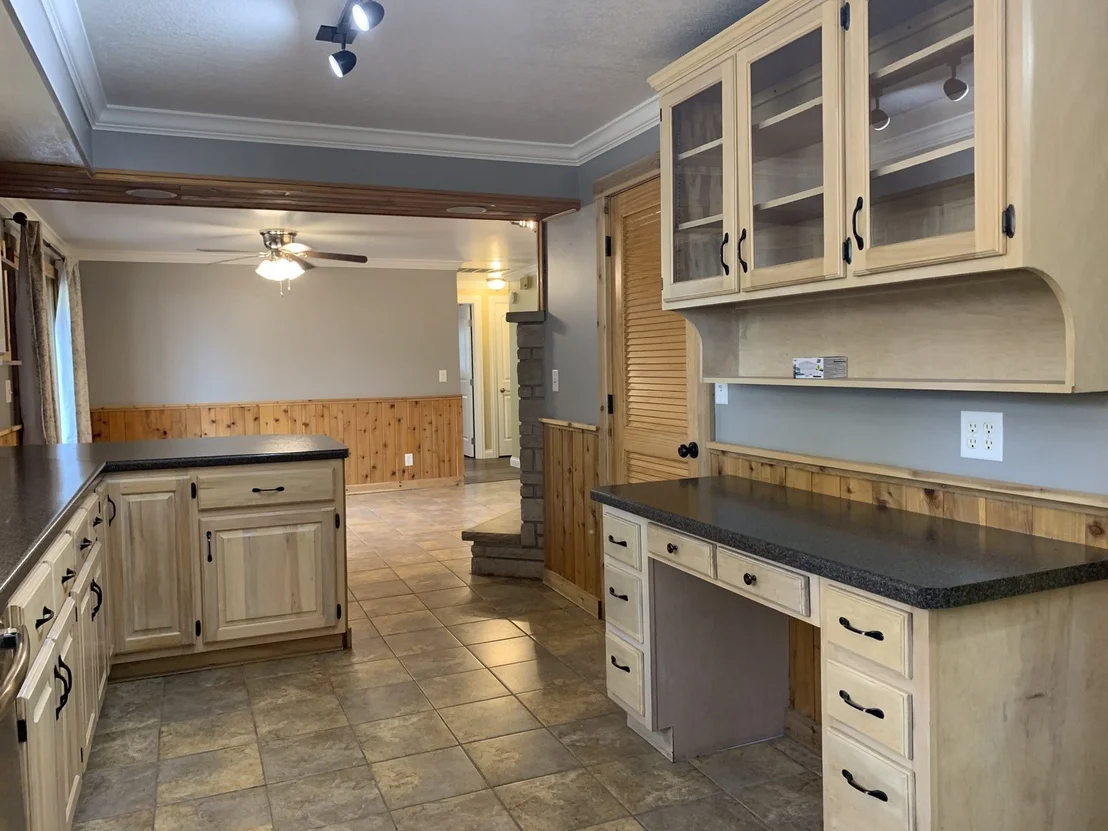 Photo of 2567 E Riverview Drive