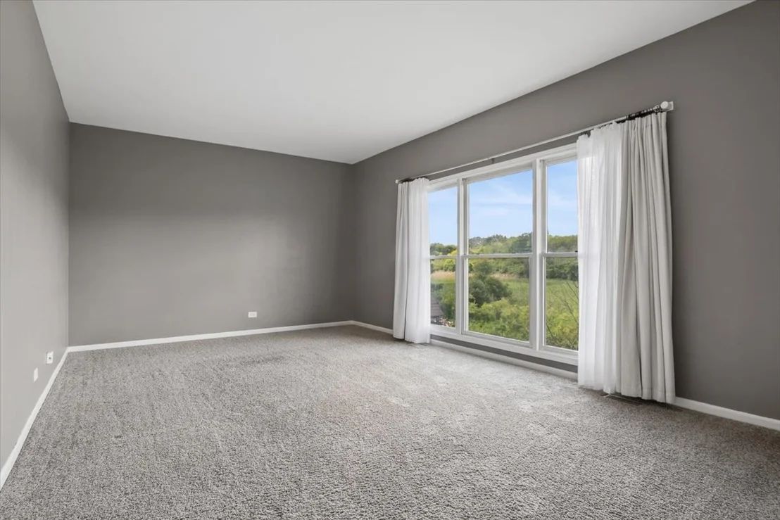 Photo of 490 Flora Drive